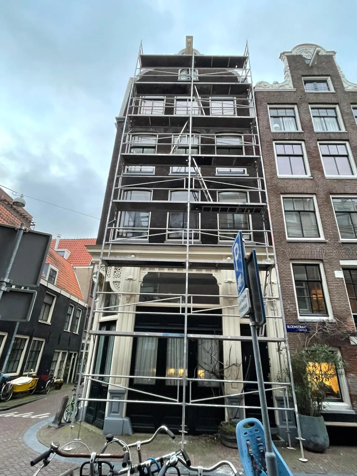 Maatwerk steigerconstructie